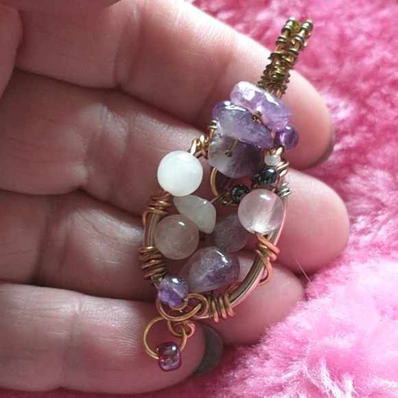 NWT Handcrafted Wire Weaved Rose Quartz & Amethyst Pendant - Picture 4 of 4